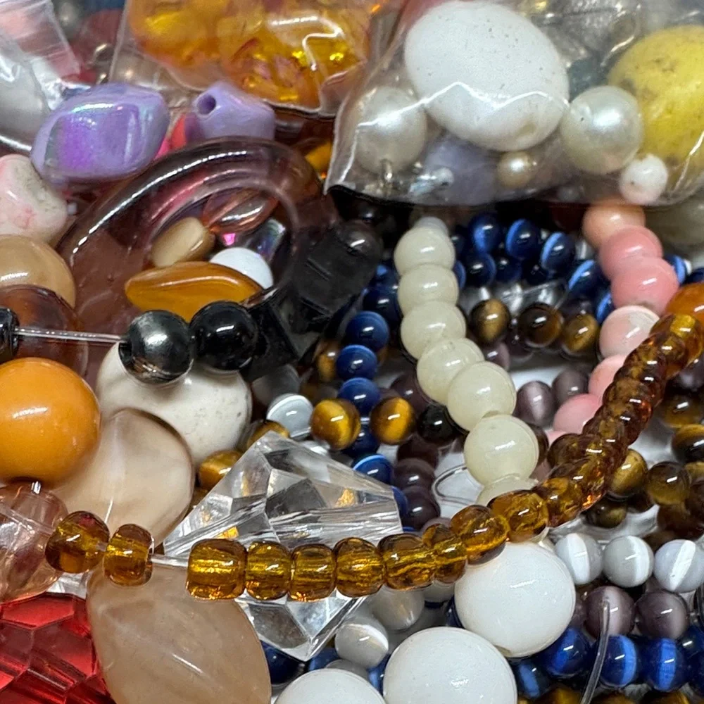 Assorted Beads Craft Kit Bundle - Picture 11 of 16